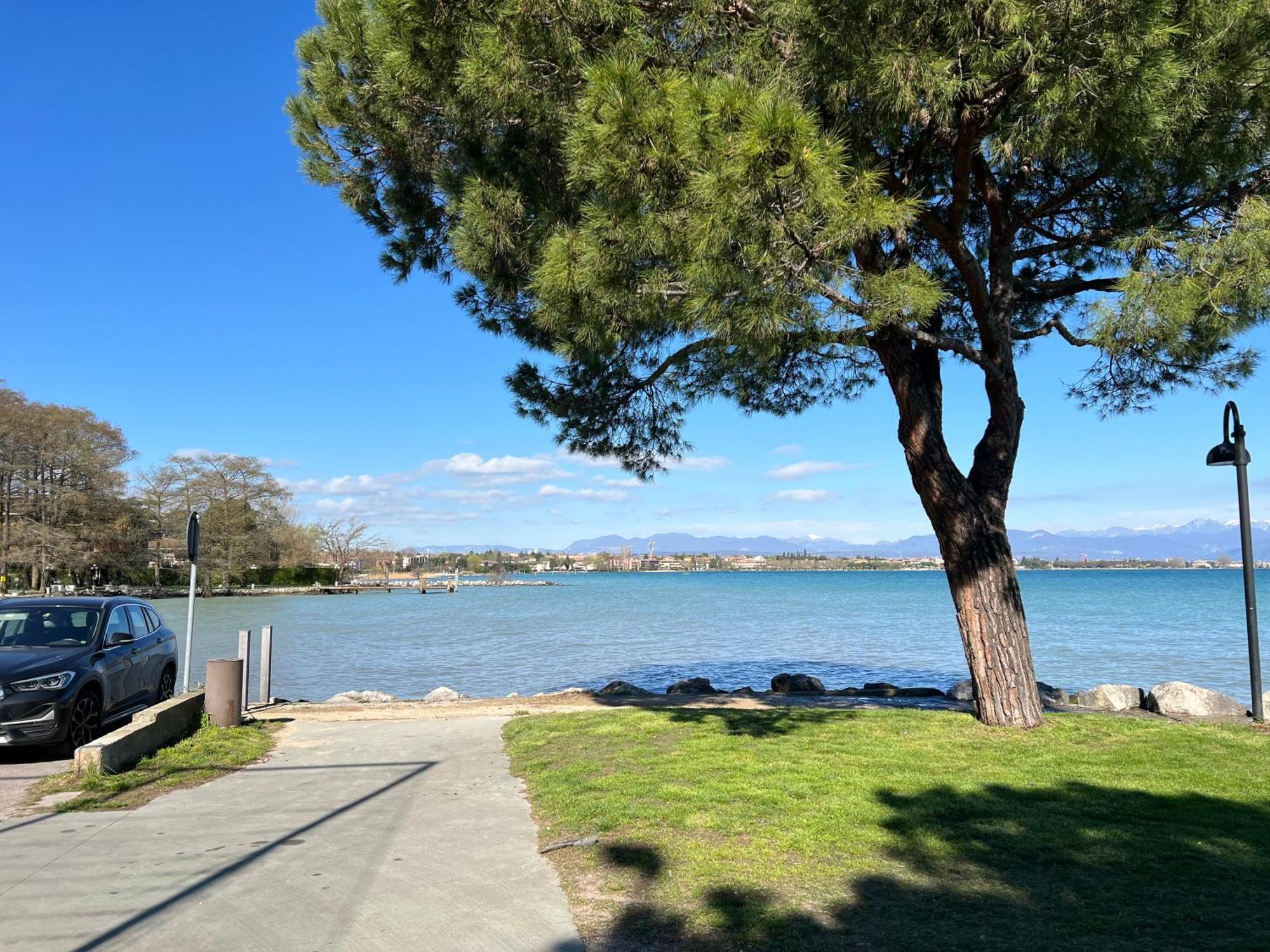 La Vela Appartamento Sirmione