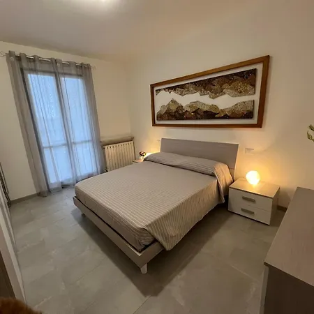 La Vela Apartment Sirmione Exterior photo