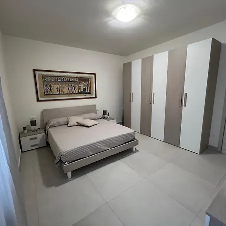 La Vela Apartment Sirmione Exterior photo