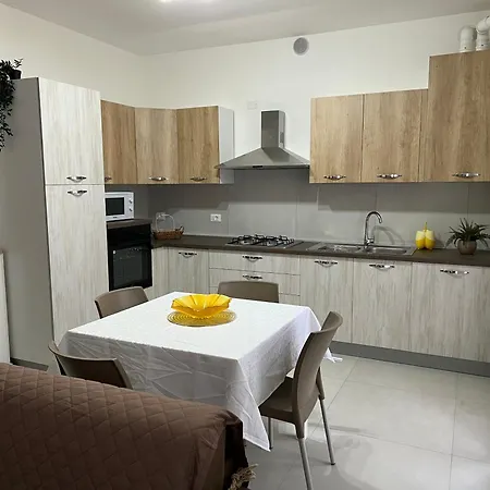 La Vela Apartment Sirmione Exterior photo